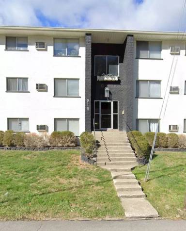 Main picture of 918 Highland Ave