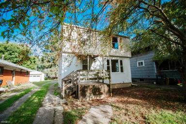 Main picture of 3518 Almeda Dr