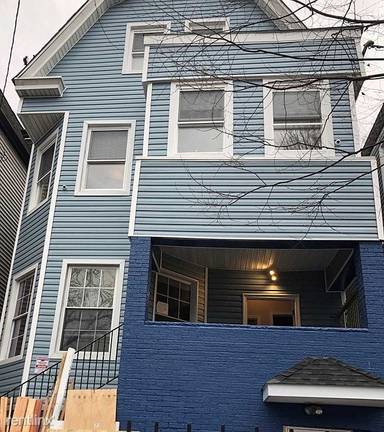 Main picture of 208 N 5th St