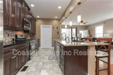 Main picture of 1363 Eagle Ave