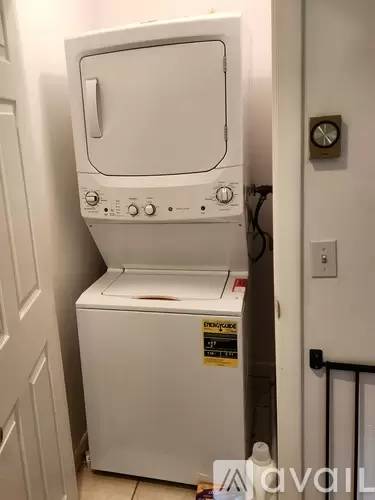 Main picture of 2 Beacon St