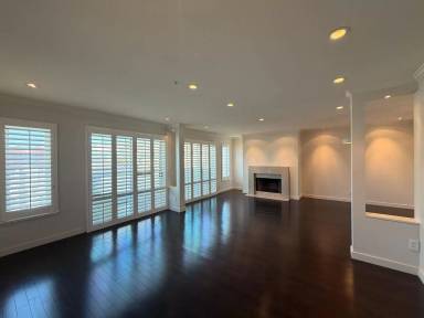 Main picture of 2050 Divisadero St