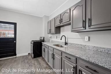 Main picture of 602 E 19th Ave