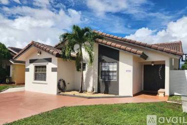 Main picture of 6931 NW 169th Ter