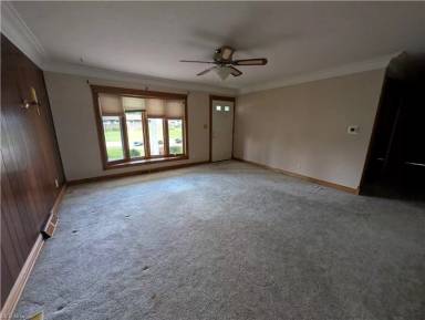 Main picture of 2543 Burlingham Dr