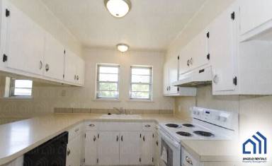 Main picture of 3802 Millbrook Dr