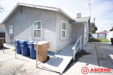 Main picture of 2117 Watson St