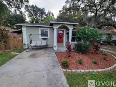 Main picture of 8805 N Greenwood Ave
