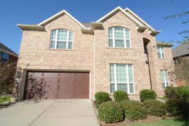 Main picture of 17018 Huttons Court Ln