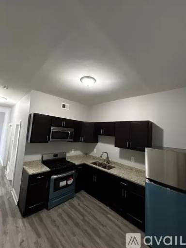 Main picture of 3359 W Flournoy St