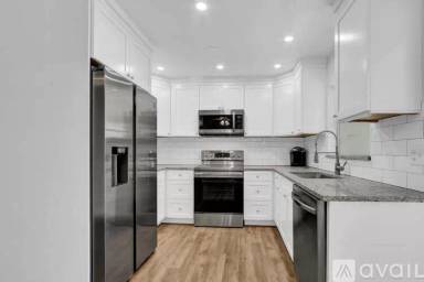 Main picture of 3210 Meridian Way S
