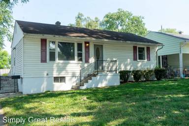 Main picture of 3120 Polk St