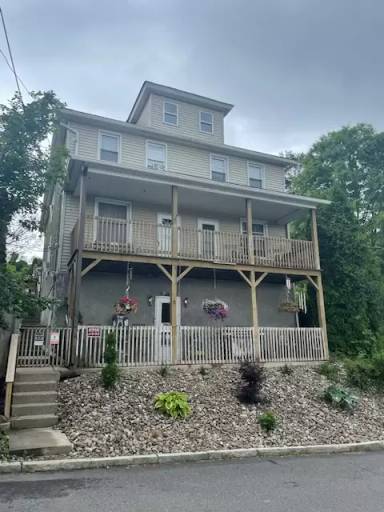 Main picture of 15 Rutter St