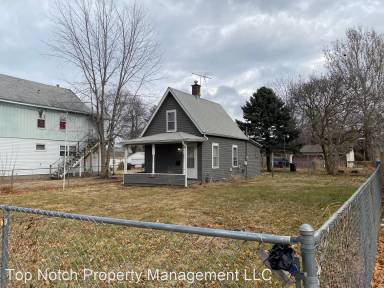 Main picture of 1439 39th St