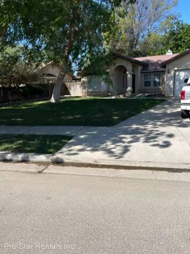 Main picture of 419 Riviera Dr