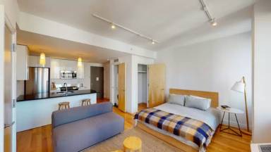 Main picture of 552 W 54th St