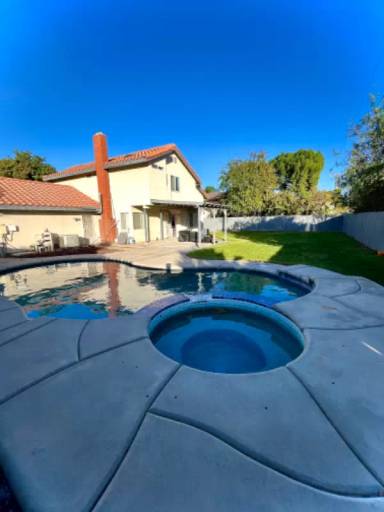 Main picture of 369 E Winchester Dr