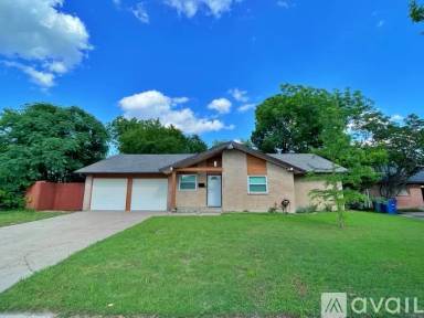 Main picture of 8626 Charing Cross Ln
