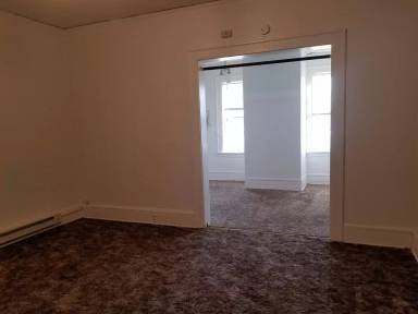 Main picture of 301 S 7th St