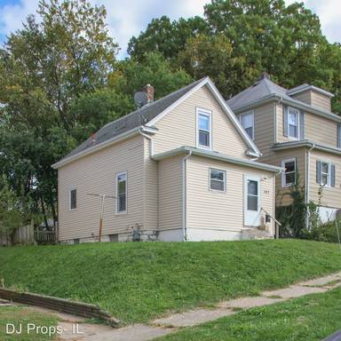 Main picture of 147 6th St