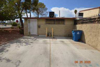 Main picture of 3980 Palos Verdes St