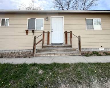 Main picture of 805 9th Ave S