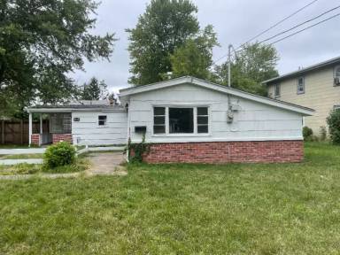 Main picture of 136 N Harvest St