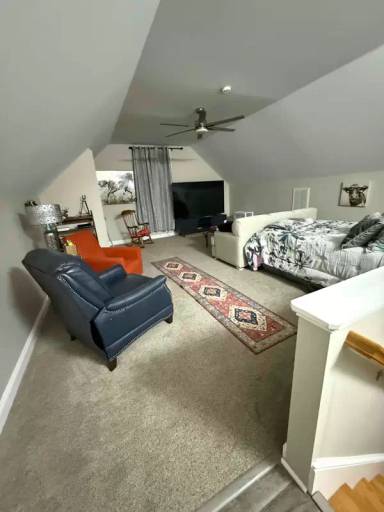 Main picture of 102 Lantern Ridge Dr