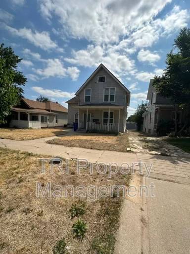 Main picture of 1526 9th Ave