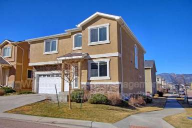 Main picture of 11590 Hibiscus Ln
