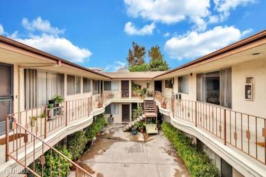 Main picture of 2140 S Bentley Ave