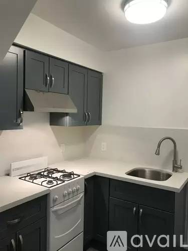 Main picture of 242 Chester Ave