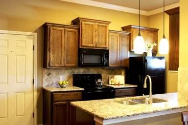 Main picture of Canyon Crossing Apartment Homes