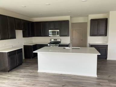 Main picture of 14365 Clover Ave