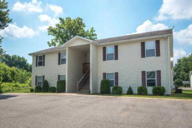Main picture of 1221 Sanpat Ln