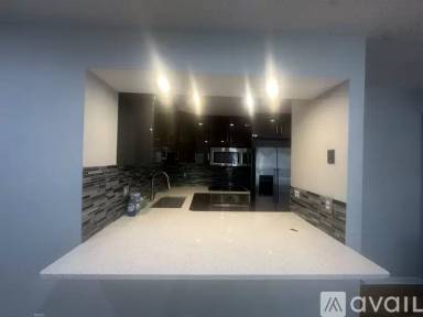 Main picture of 603 S Melville Ave