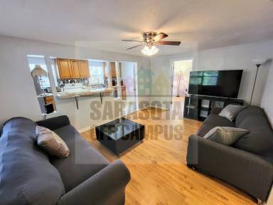 Main picture of 1250 46th St
