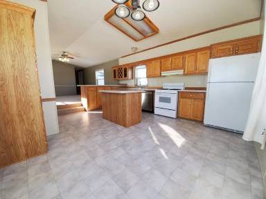 Main picture of 129 Stubbs Ln