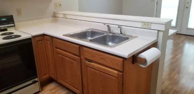 Main picture of 921 W 20th St