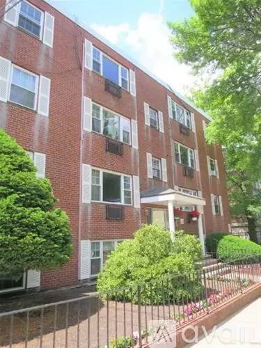 Main picture of 21 Franklin St