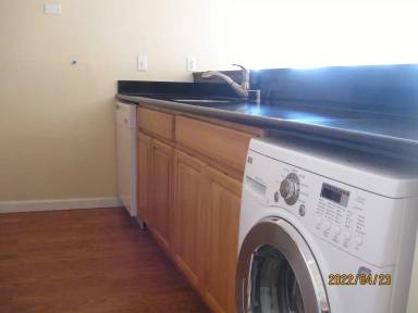 Main picture of 1001 Taylor Ave N