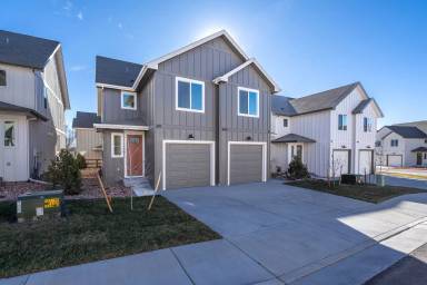 Main picture of 1518 Tyram Grv