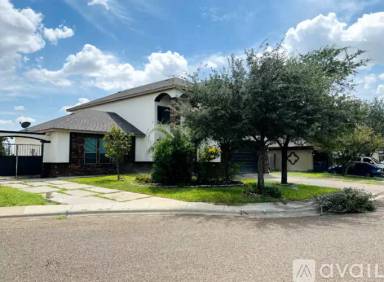Main picture of 617 Cowbird Cove Ct