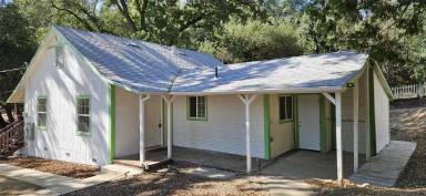 Main picture of 942 Robin Ct