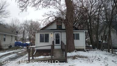 Main picture of 3124 Holly Ave