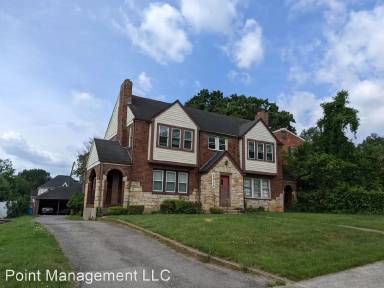 Main picture of 2016 Brandon Ave SW