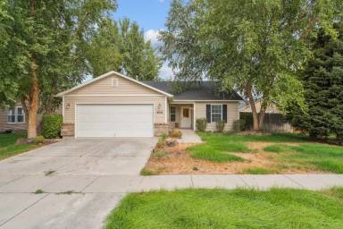 Main picture of 4614 S Denison Ave