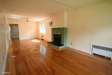 Main picture of 27 Barrington Ave