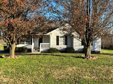 Main picture of 349 Mills Garden Rd