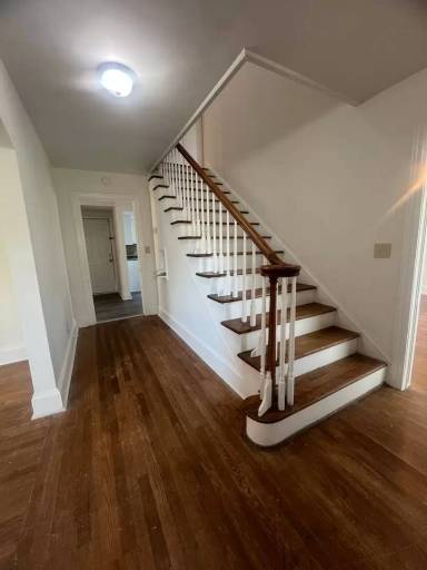 Main picture of 311 Ridgewood Ave